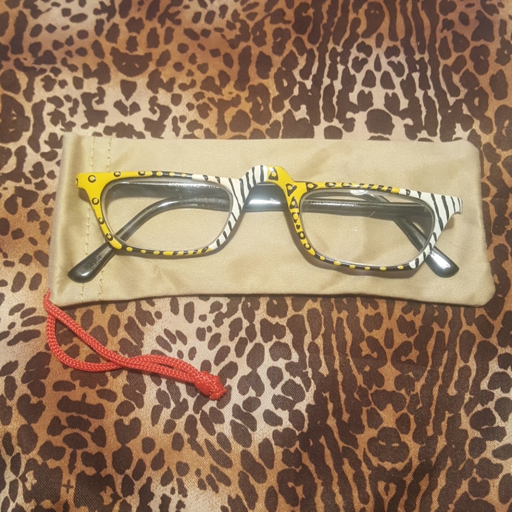 +1.75 Animal Print Reading Glassed W/Case